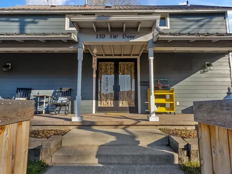 150 SW Deer Street Prineville OR 97754