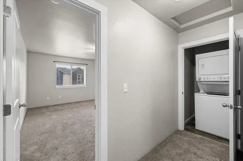 7829 Jacqueline Way White City OR 97503