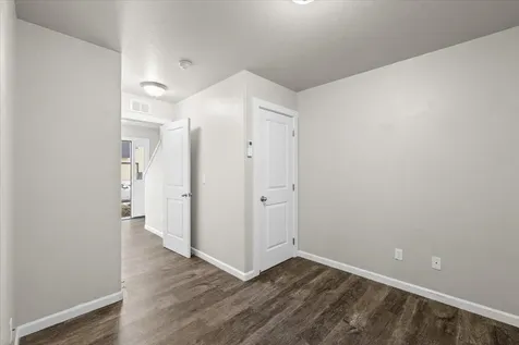 7829 Jacqueline Way White City OR 97503