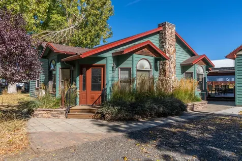1627 SE Lynn Boulevard Prineville OR 97754