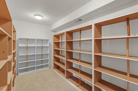 610 Sutton Place Ashland OR 97520