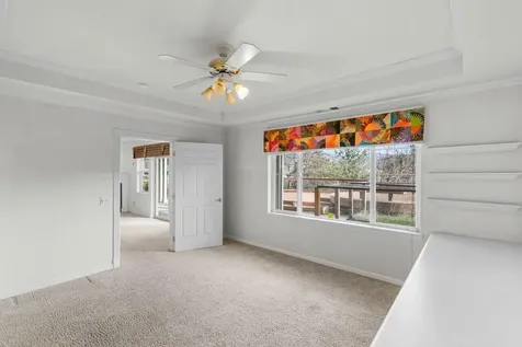 610 Sutton Place Ashland OR 97520
