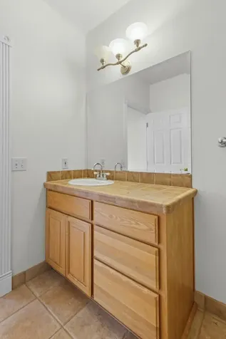 610 Sutton Place Ashland OR 97520