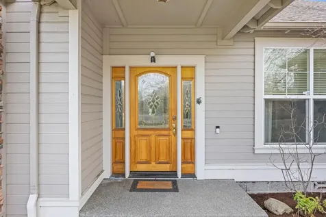 610 Sutton Place Ashland OR 97520