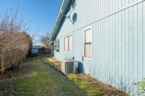 3063 Nettie Way Medford OR 97504