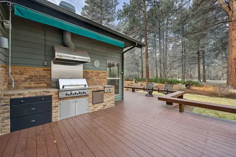 60644 Golf Village Loop Bend OR 97702