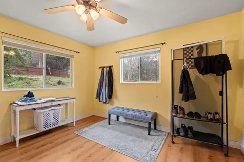 450 Crestview Loop Grants Pass OR 97527