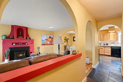 450 Crestview Loop Grants Pass OR 97527