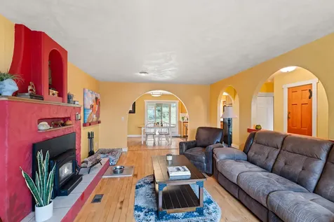 450 Crestview Loop Grants Pass OR 97527