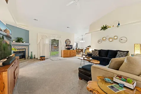 2719 SW Garden Meadow Drive Grants Pass OR 97527