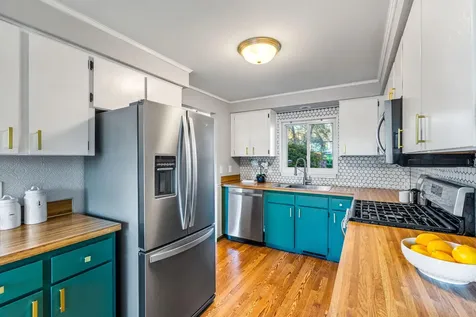 5578 Fernbrook Court S Salem OR 97306