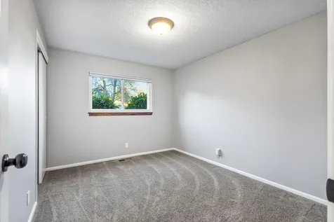 5578 Fernbrook Court S Salem OR 97306