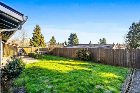 5578 Fernbrook Court S Salem OR 97306