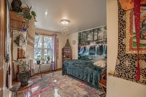 2015 Mae Street Ashland OR 97520