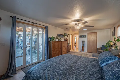 2015 Mae Street Ashland OR 97520