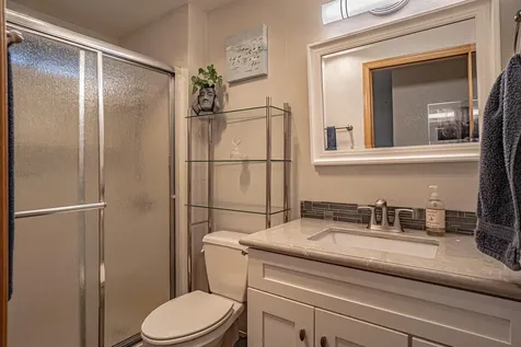 2015 Mae Street Ashland OR 97520