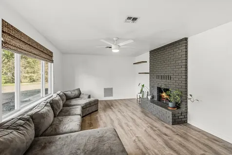427 Lofland Lane Williams OR 97544