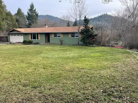 427 Lofland Lane Williams OR 97544