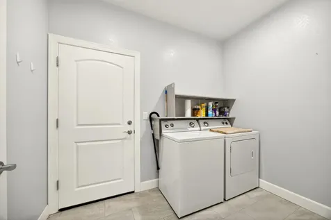 436 Cheney Loop Central Point OR 97502