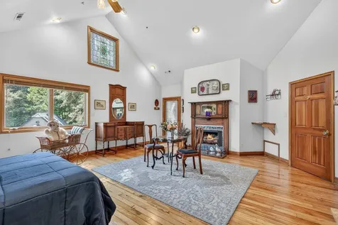 309 Granite Street Ashland OR 97520
