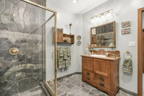 309 Granite Street Ashland OR 97520
