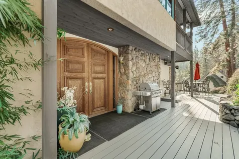 309 Granite Street Ashland OR 97520
