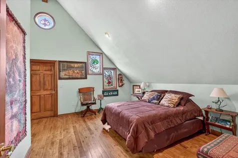 309 Granite Street Ashland OR 97520