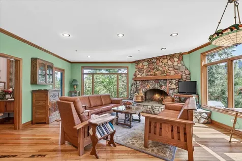 309 Granite Street Ashland OR 97520