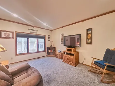 60716 Willow Creek Loop Bend OR 97702