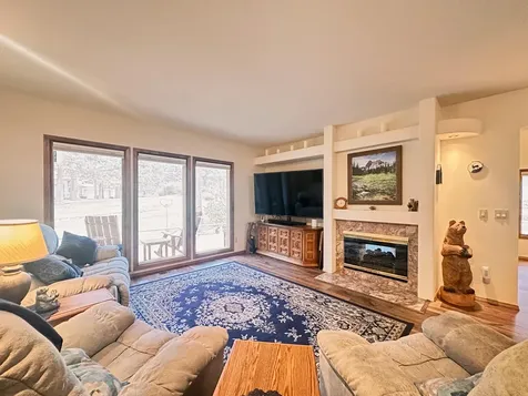 60716 Willow Creek Loop Bend OR 97702