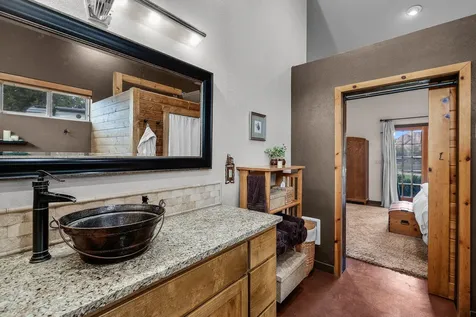 3885 NE Xenolith Street Terrebonne OR 97760
