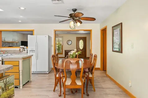 4235 Pleasant Creek Road Rogue River OR 97537