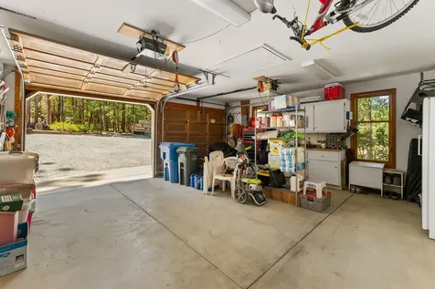 4235 Pleasant Creek Road Rogue River OR 97537