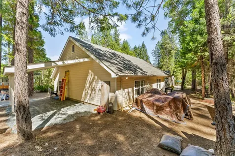 4235 Pleasant Creek Road Rogue River OR 97537