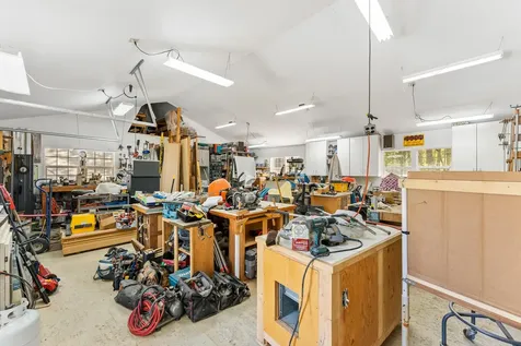 4235 Pleasant Creek Road Rogue River OR 97537