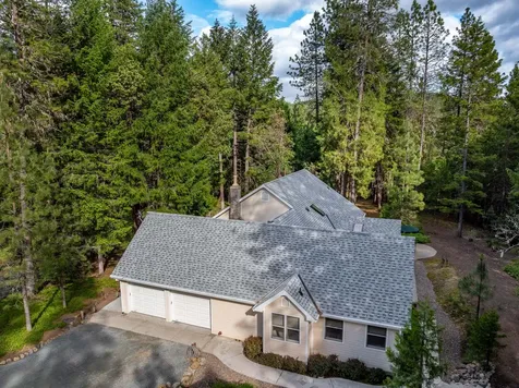 4235 Pleasant Creek Road Rogue River OR 97537