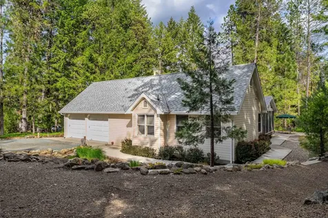 4235 Pleasant Creek Road Rogue River OR 97537