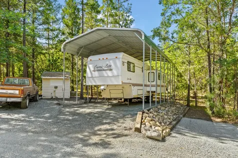 4235 Pleasant Creek Road Rogue River OR 97537