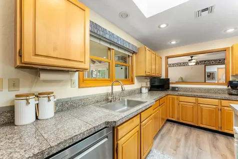 4235 Pleasant Creek Road Rogue River OR 97537