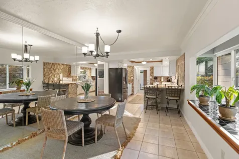1282 Pleasant Creek Road Rogue River OR 97537
