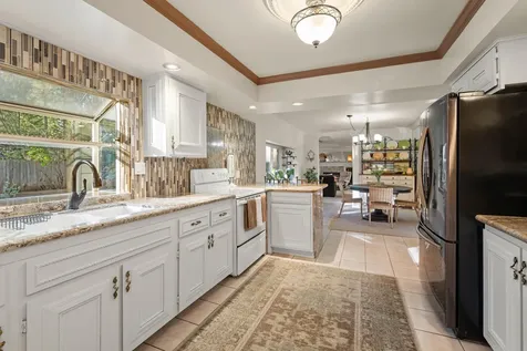 1282 Pleasant Creek Road Rogue River OR 97537