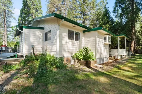 1282 Pleasant Creek Road Rogue River OR 97537