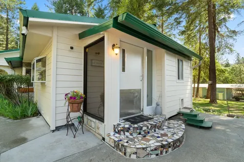 1282 Pleasant Creek Road Rogue River OR 97537