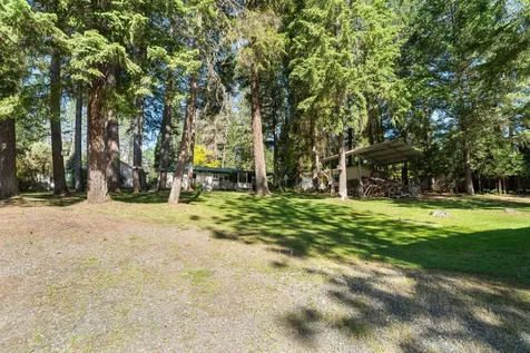 1282 Pleasant Creek Road Rogue River OR 97537