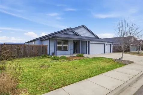 8440 Cayden Street White City OR 97503