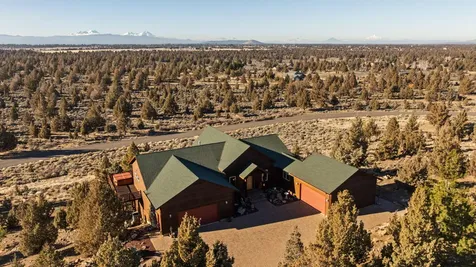 60440 Chickasaw Way Bend OR 97702
