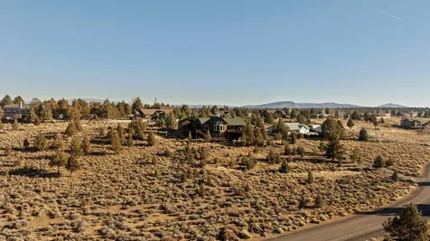 60440 Chickasaw Way Bend OR 97702