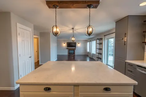 2927 NW 17th Street Redmond OR 97756