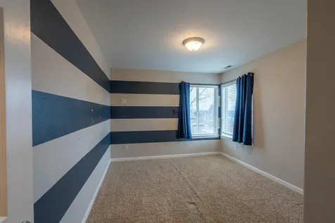 2927 NW 17th Street Redmond OR 97756