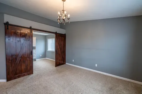 2927 NW 17th Street Redmond OR 97756
